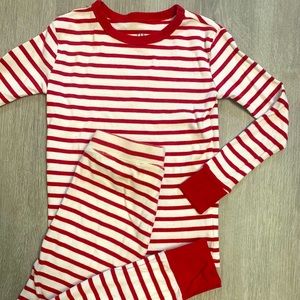 Gap boys sz medium Christmas pajamas